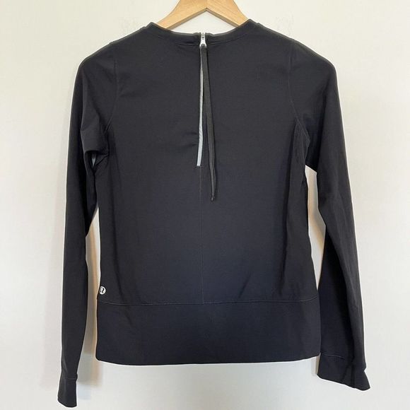 Lululemon Run: Warm Up‎ Crew Pullover Sweater Zipper Back Black Size 6? Athletic - Picture 3 of 10